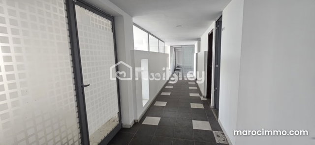 Bureau de 459 m² à Casablanca — 5