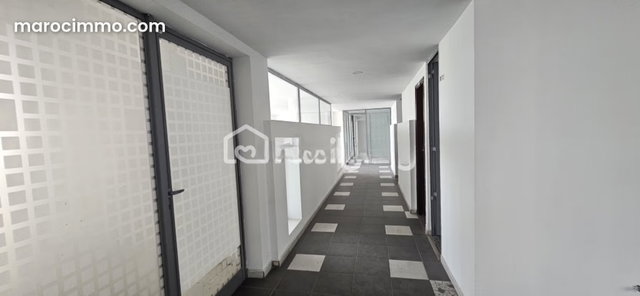Bureau de 459 m² à Casablanca — 4