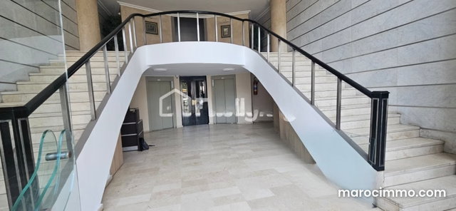 Bureau de 122 m² à Casablanca — 2