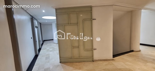 Bureau de 109 m² à Casablanca — 4