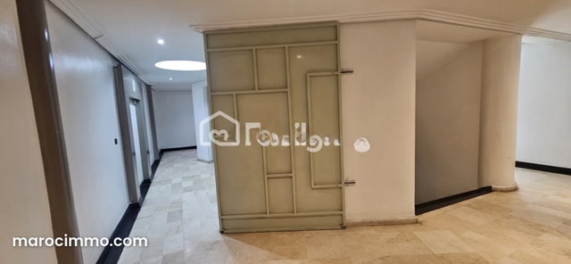 Bureau de 148 m² à Casablanca — 2