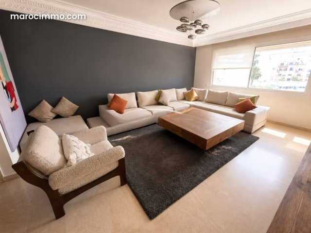 Appartement meublé à louer sur Racine 142 m² — 2