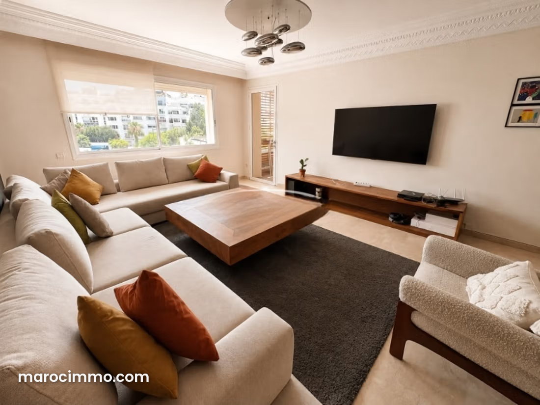 Appartement meublé avec terrasse à louer à Racine Casablanca — Casablanca