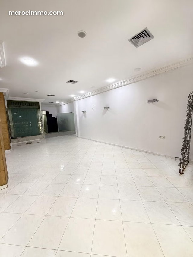 For Sale / Rent – Commercial Space – Racine — 4