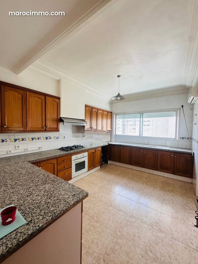 Magnificent Apartment for Rent – Gauthier – 12,500 DH/month Syndic included — 5