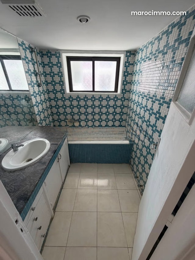 LOCATION Appartement 3 chambres vide Guéliz — 4