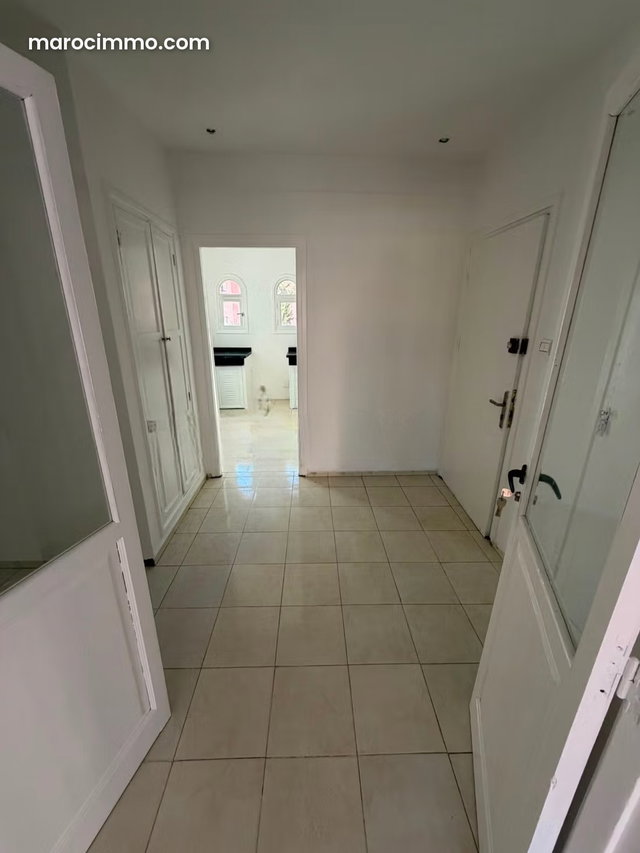 LOCATION Appartement 3 chambres vide Guéliz — 3
