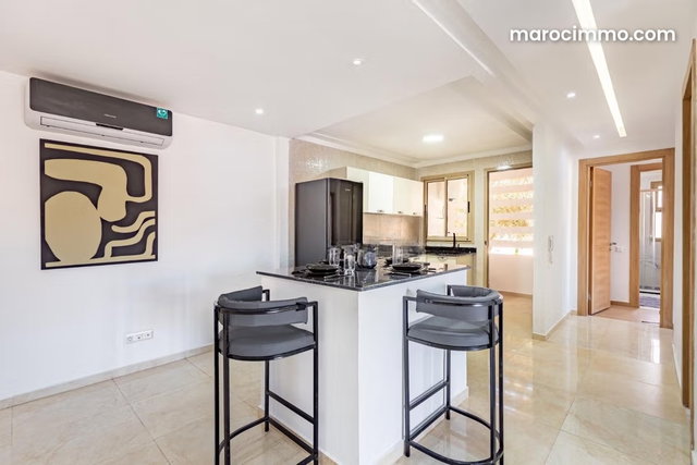 Bel appartement à vendre à Agdal. 2 belles chambres. Bien meublé — 2