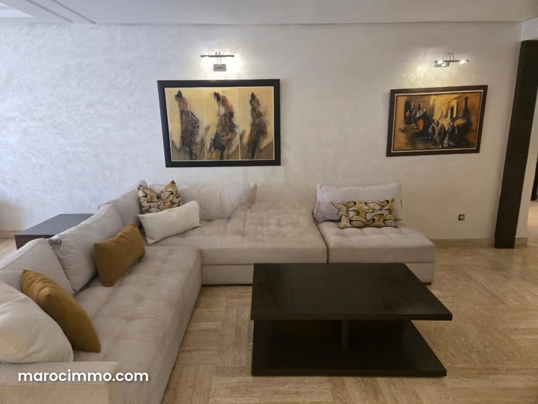 167 sqm Apartment, 3 Bedrooms, Racine, Casablanca — Casablanca