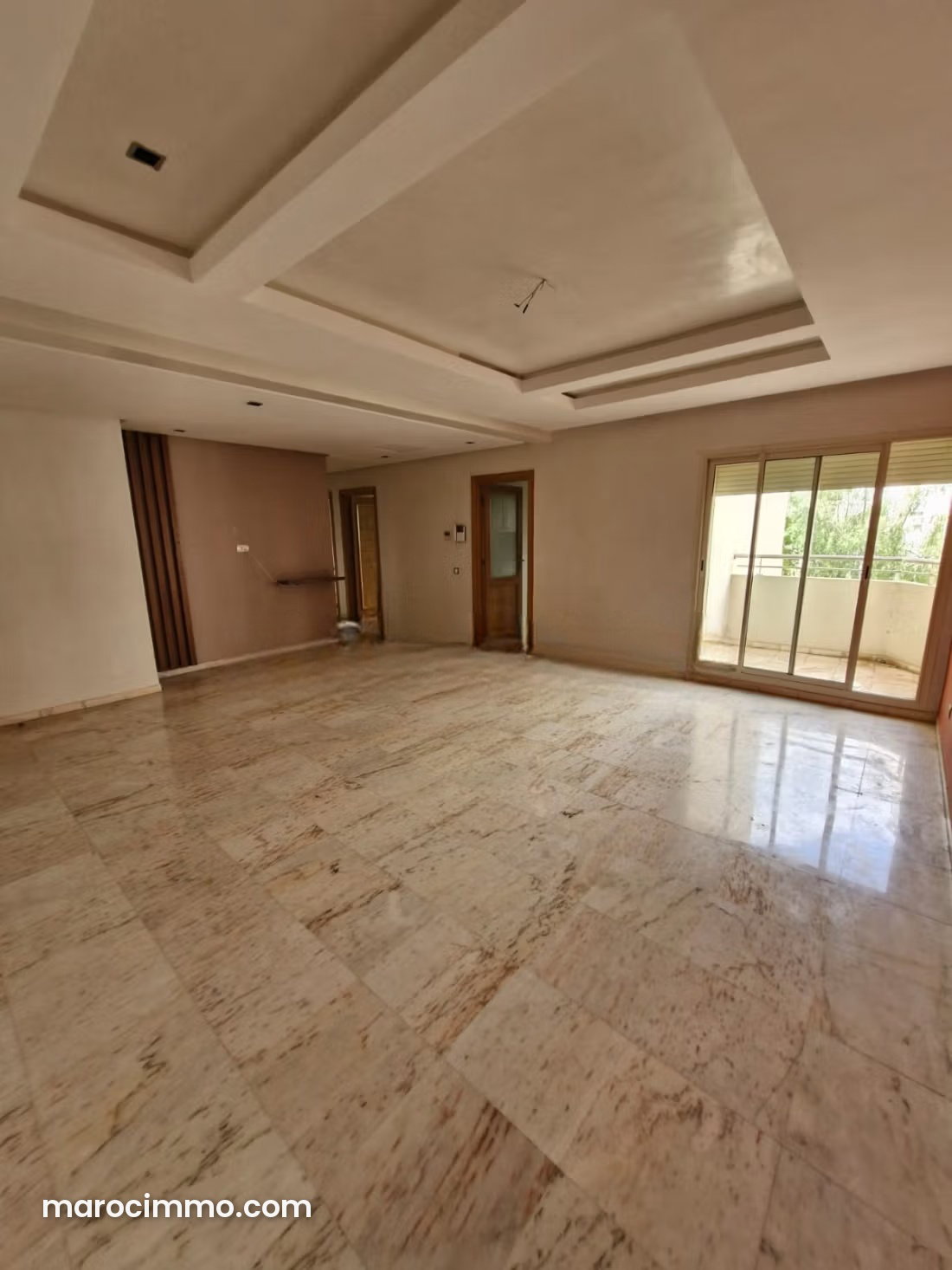 3-Bedroom Apartment with Terrace, Californie, Casablanca — Casablanca