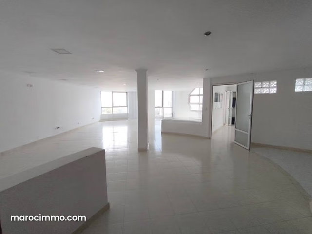 Plateau Bureau 106m² Beauséjour 12500 dh — 2