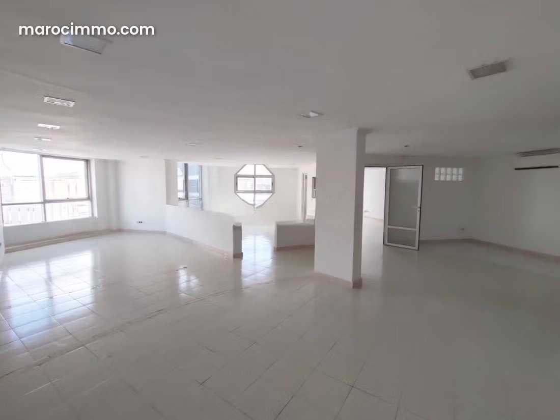 106 sqm Office with Parking, Beauséjour, Casablanca — Casablanca