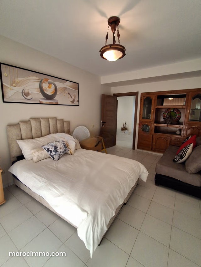 Appartement à louer 200 m², 3 chambres Racine Casablanca — 2