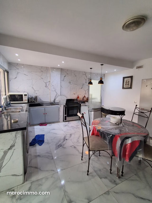 Appartement à louer 200 m², 3 chambres Racine Casablanca — 3