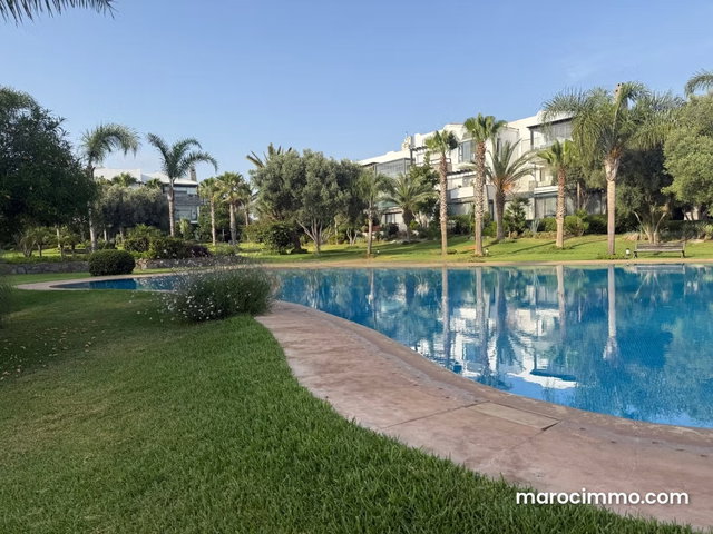 Exceptional 245 m² Apartment – Garden View — 2