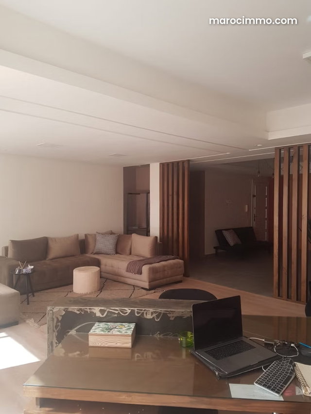 Location de bureaux à Moulay Youssef aménagé — 3