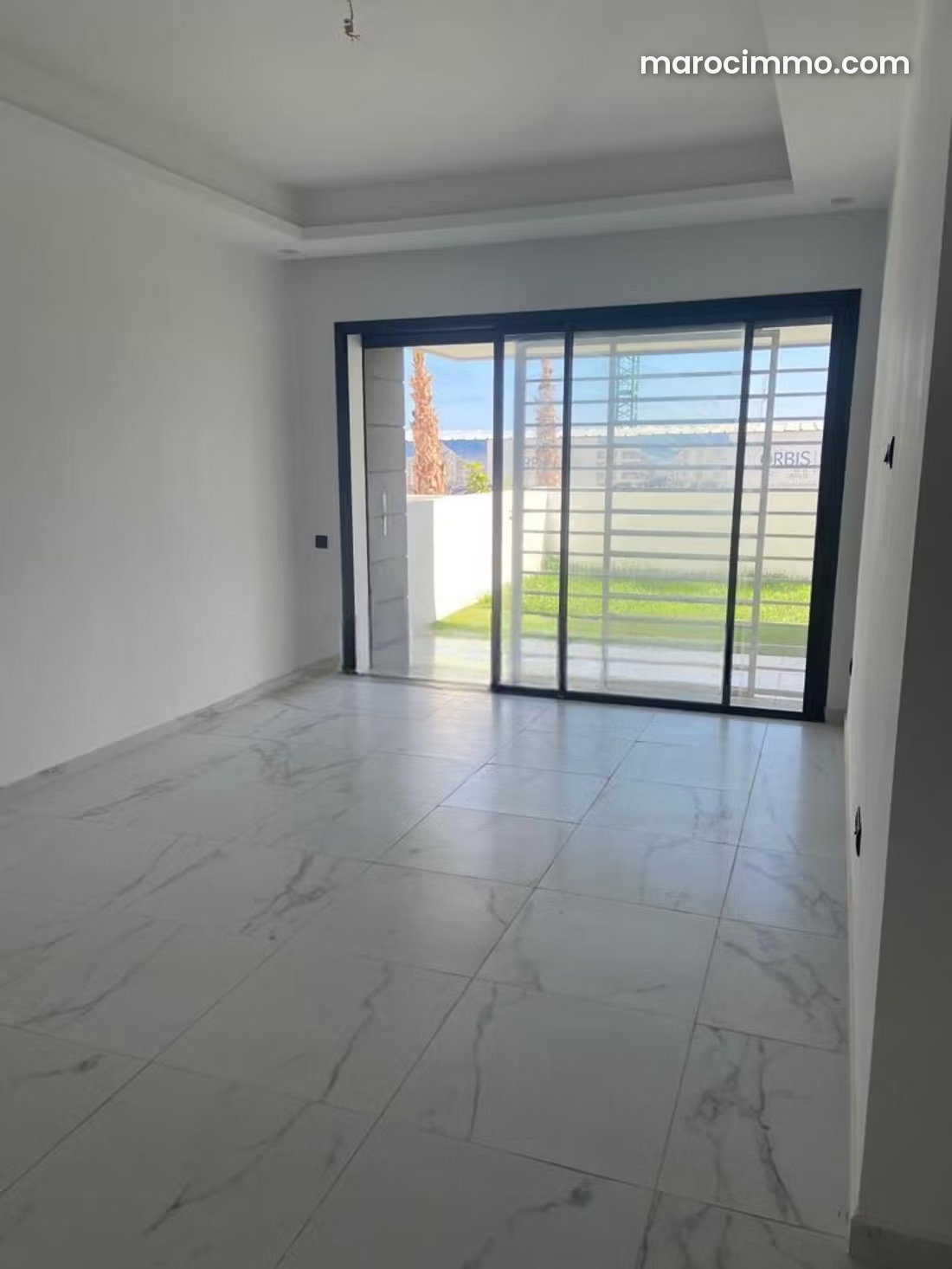 Appartement 3 chambres avec jardin privé, Sable d'or, Temara — Temara