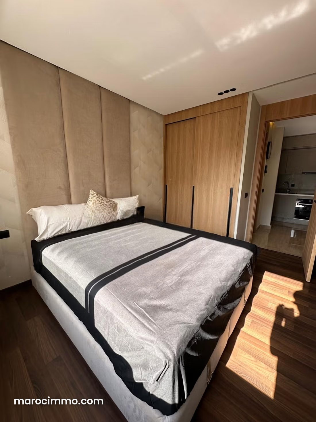 Furnished studio with garage, Riviera, Casablanca — Casablanca