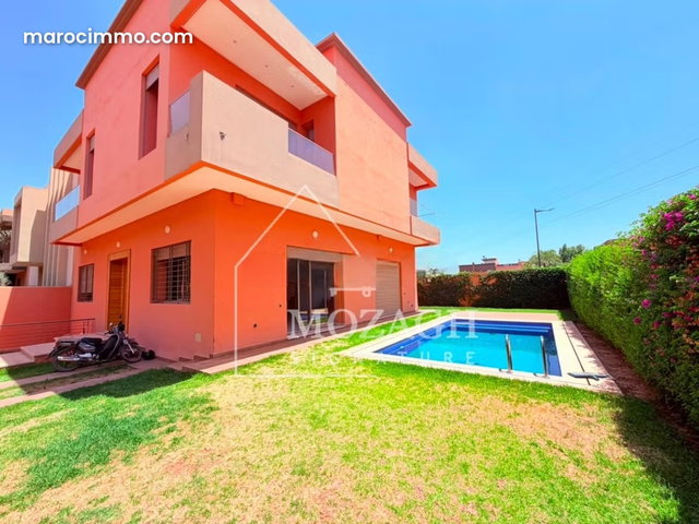Spacieuse villa avec piscine privée à Targa — 4