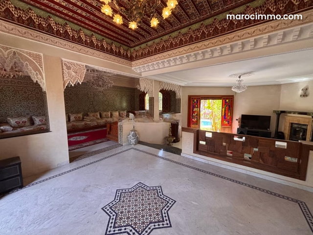 Villa de charme traditionnelle 6 chambres VE25098 — 2