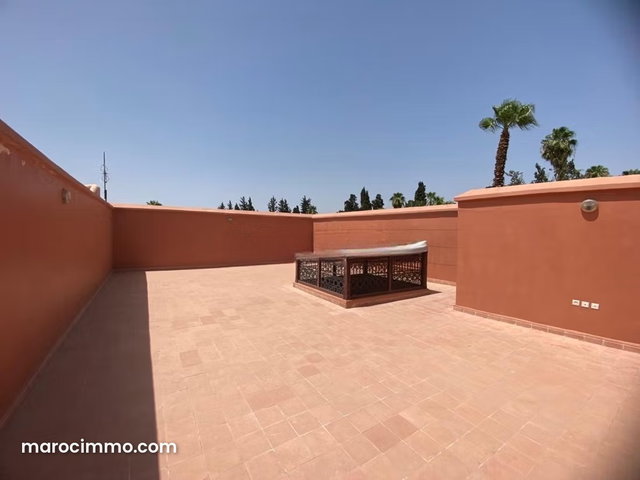 À vendre – Riad titré à Laksour — 4