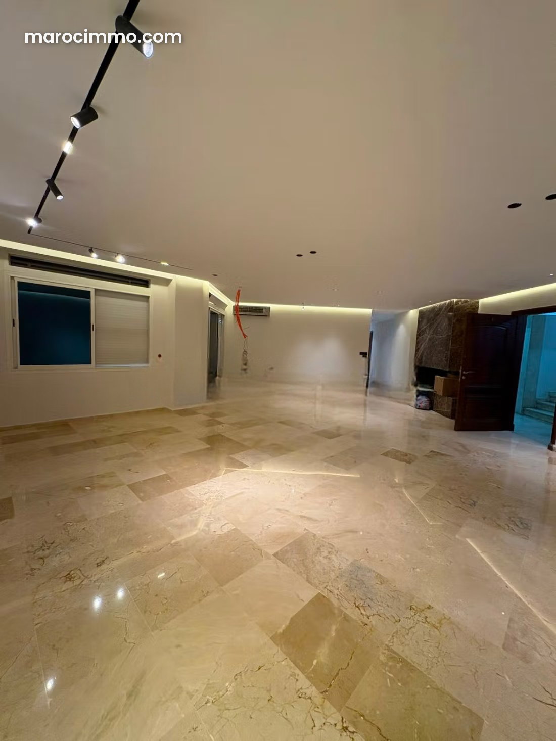 160 m² Apartment, 3 Bedrooms, Riyad, Rabat — Rabat