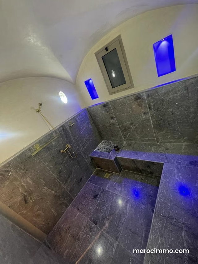 Villa Vide avec Piscine et Hammam Beldi – Location Longue Durée à Targa Marrakech — 4