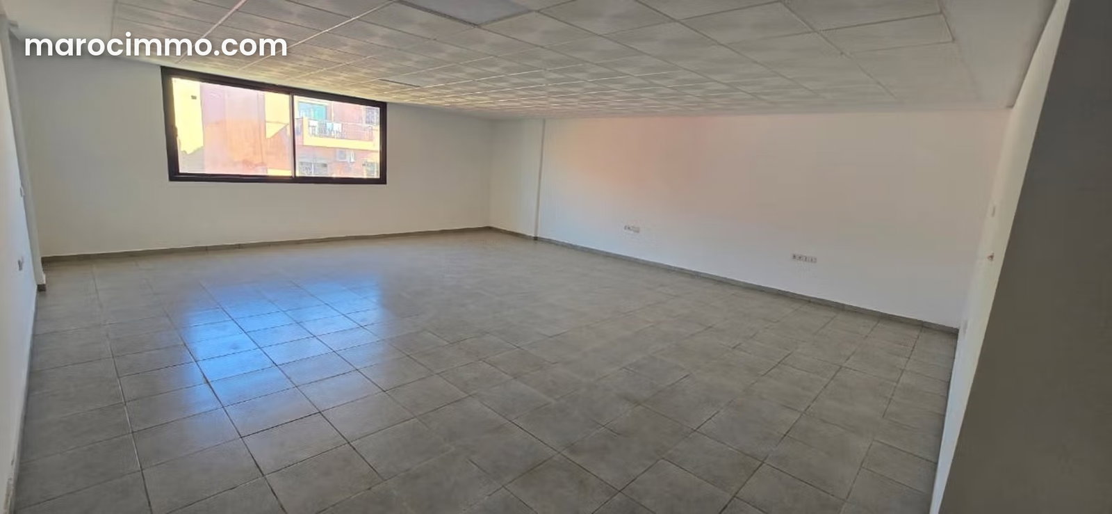 67 m² Commercial Premises for Rent in Guéliz, Marrakech — Marrakesh