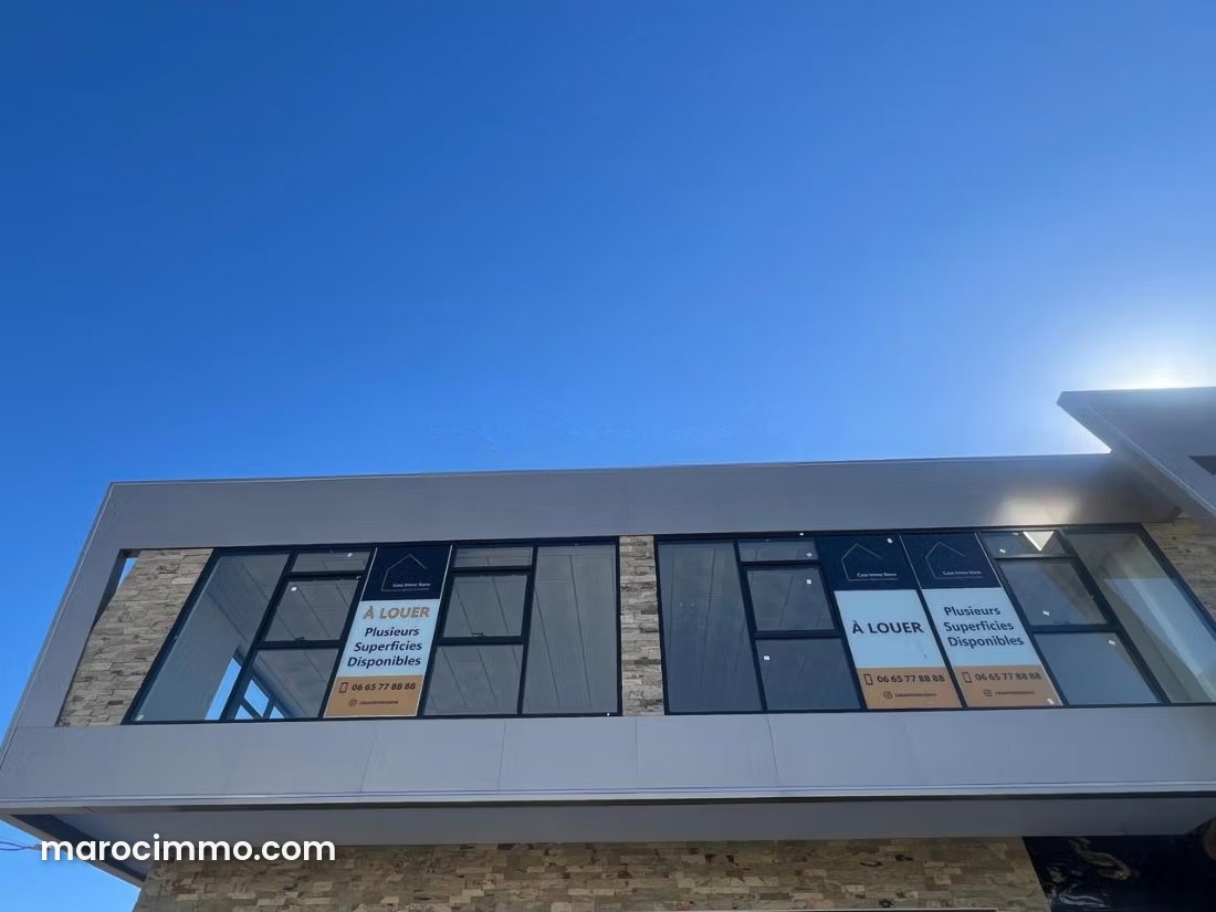 72 m² Office for Rent in Ville Verte, Bouskoura, Modern Building — Bouskoura