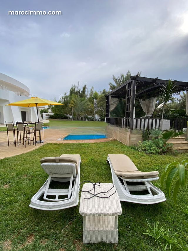 Villa meublée A LOUER à Souissi RABAT — Rabat
