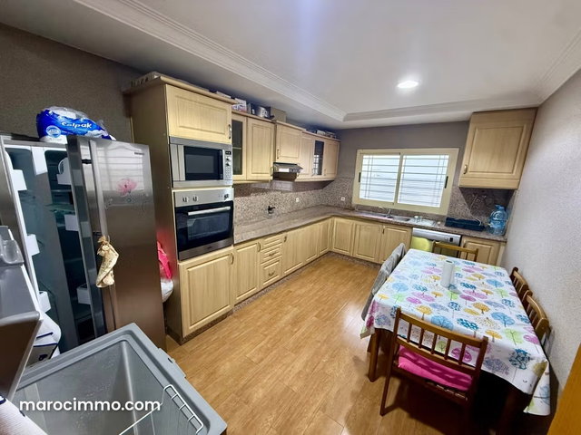 Furnished 3-Bedroom Apartment – Les Hôpitaux — 3