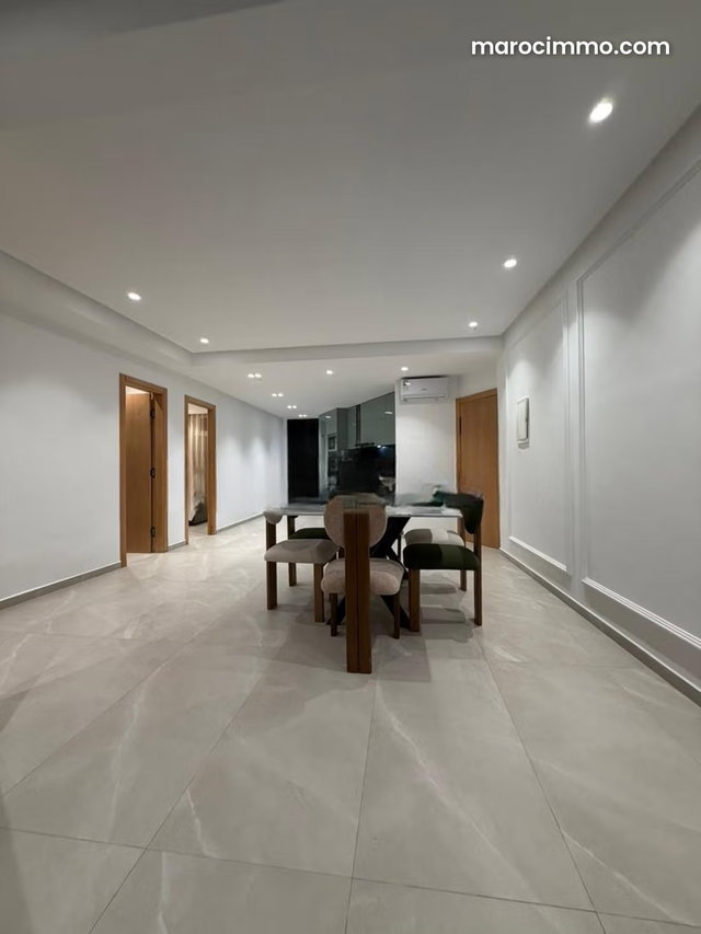 Très bel appartement en location a L'OCEAN Centre Ville. 2 belles chambres. Meublé — 3