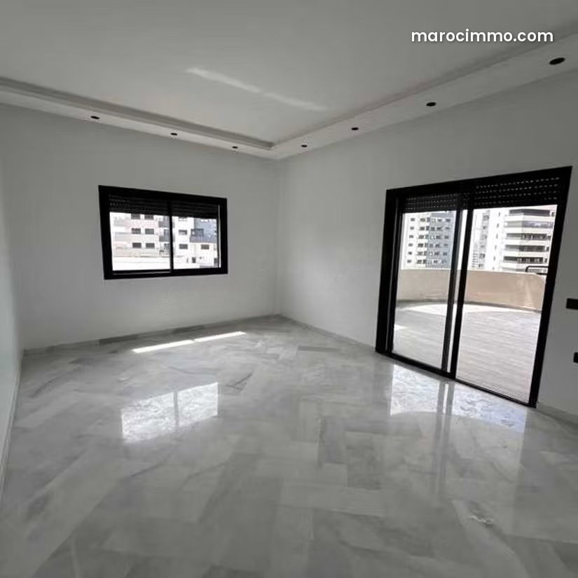 4-Room Apartment with Views, Ain Sebaa, Casablanca — Casablanca