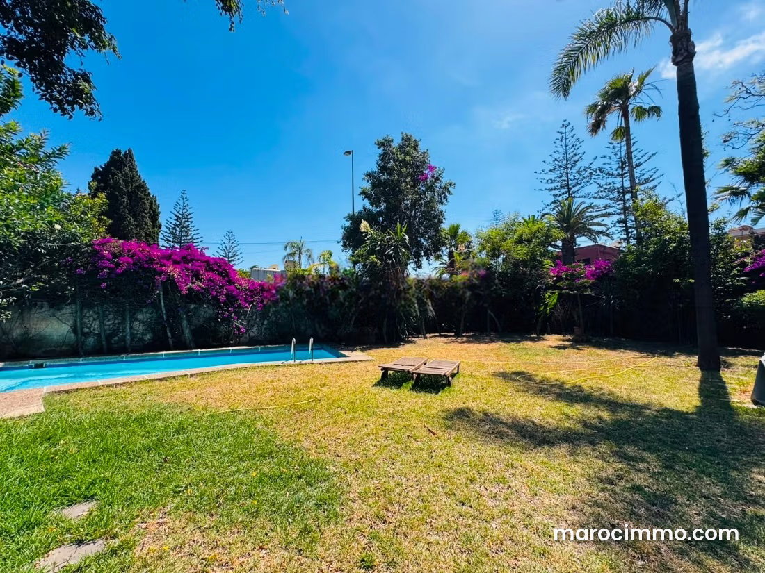 Villa 800 m² avec piscine, Longchamps, Casablanca à vendre — Casablanca