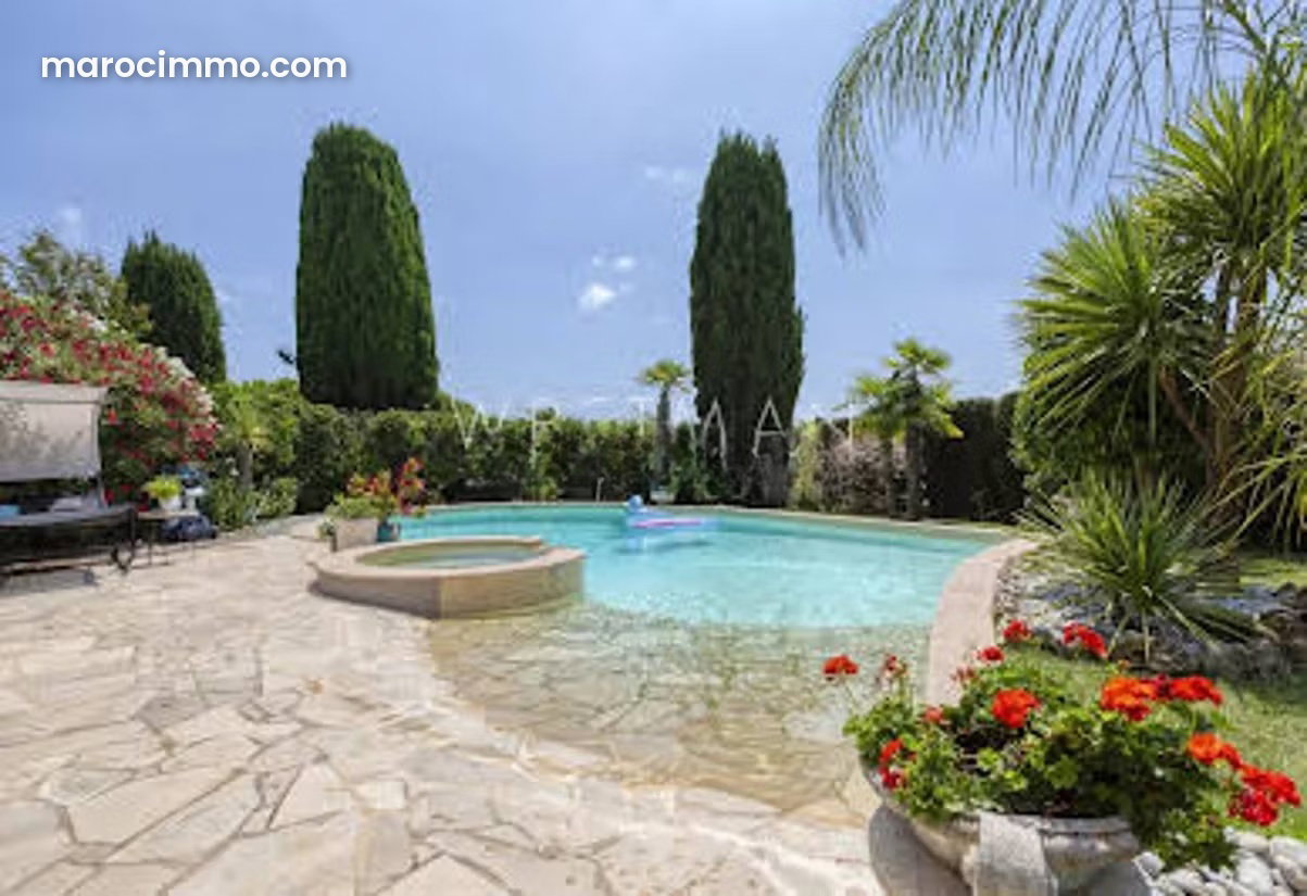 18,000 m² Farm with Swimming Pool, Ville Nouvelle, Meknes — Meknes