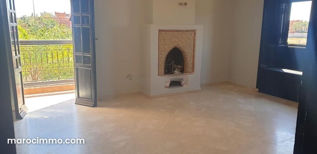 Vacant villa for rent in Targa with garden — 3
