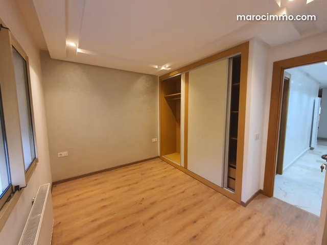 F4 Unfurnished in Sourien — 4