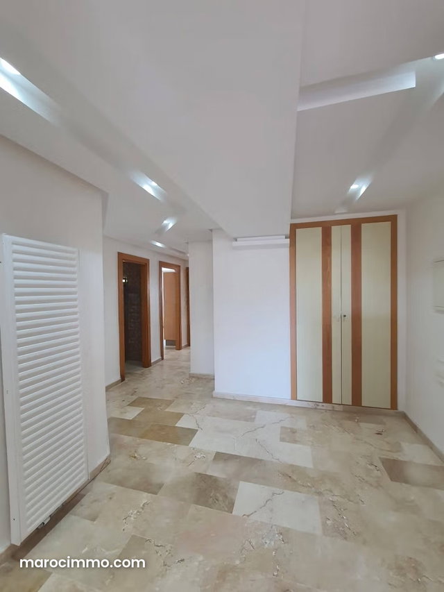 F4 Unfurnished in Sourien — 5