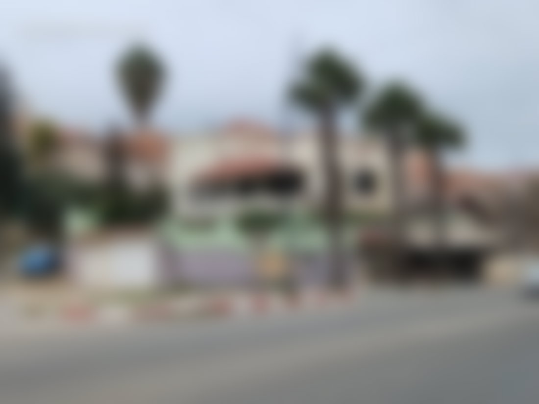 فيلا راقية واسعة للبيع بحي الحمرية في مكناس