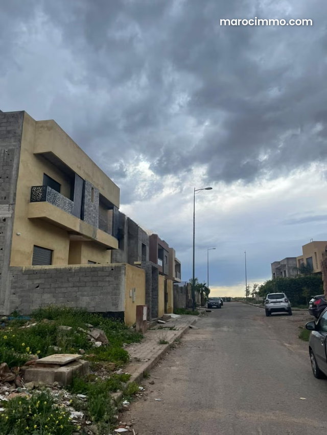 Land Plot for Sale on Ourika Road — 2
