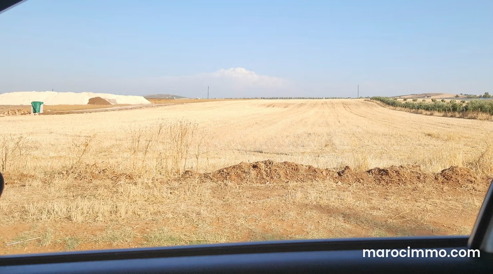 Land on National Road Fès Meknès Mhaya Different Sizes for Agriculture or Project