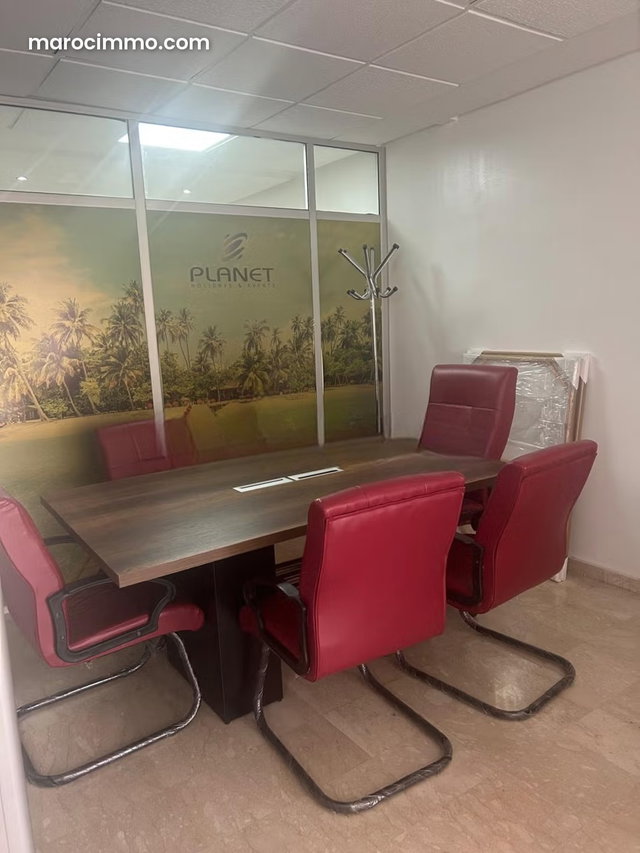 Massira El khadra Bureau 90m2 A louer Neuf Cloisonné Parking — 3