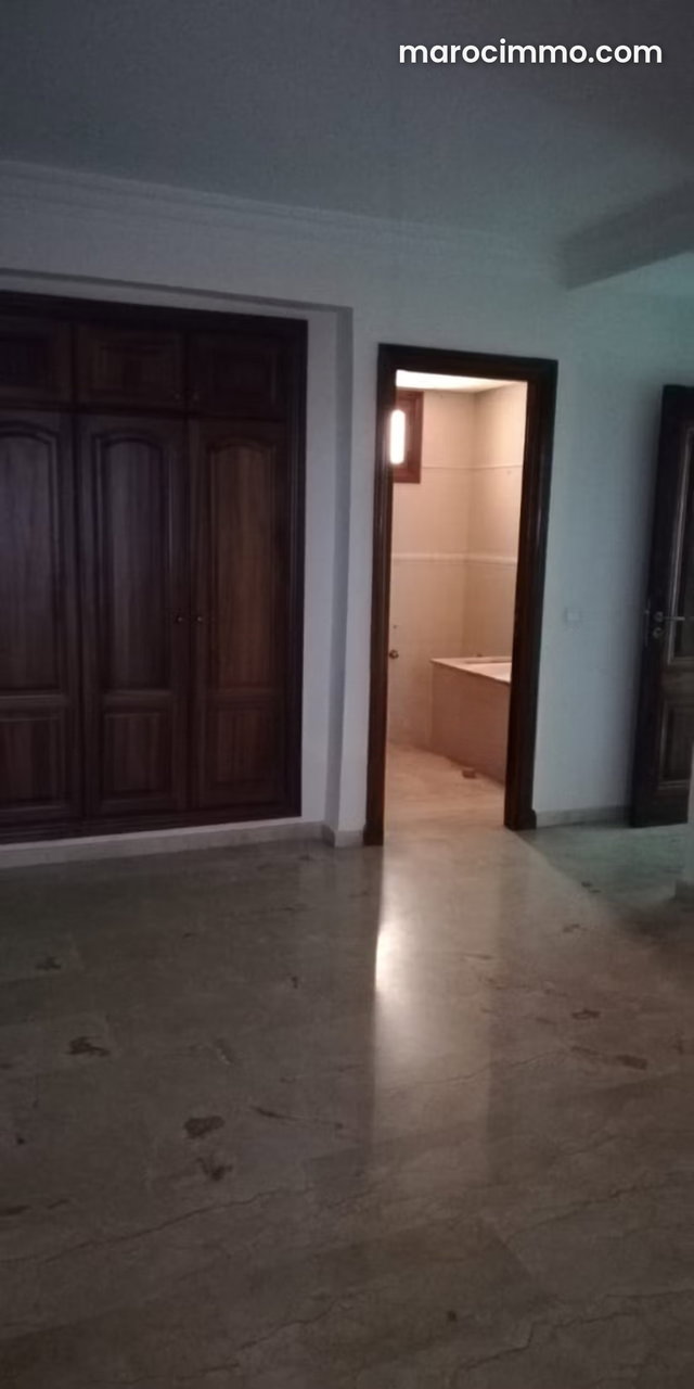 Appartement spacieux vide a louer a hay riad rabat — 4