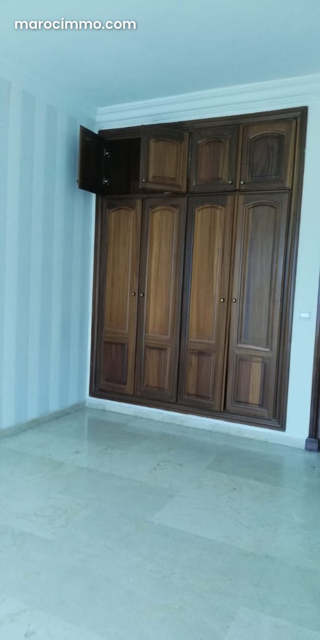 Appartement spacieux vide a louer a hay riad rabat — 2