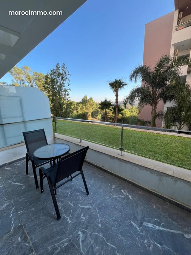 Belle appartement à louer piscine — 2