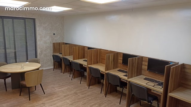 Bureaux en location 1 étage à centre ville — 4