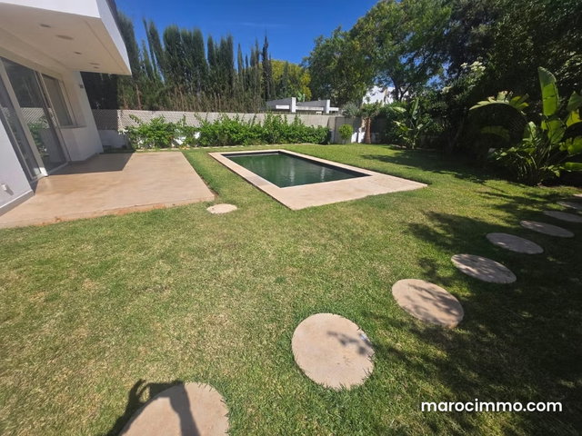Luxurious Villa for Rent in Ville Verte CGI, 4 Comfortable Bedrooms. Green Space — 4