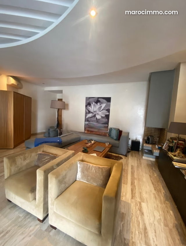Appartement de 77 m2 sans vis à vis en vente à Bourgogne Ouest — 2