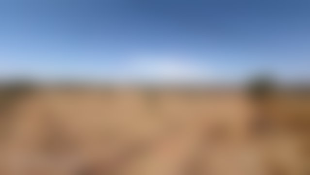 أرض هكتار بإطلالة على الأطلس بطريق ورزازات مراكش — 3