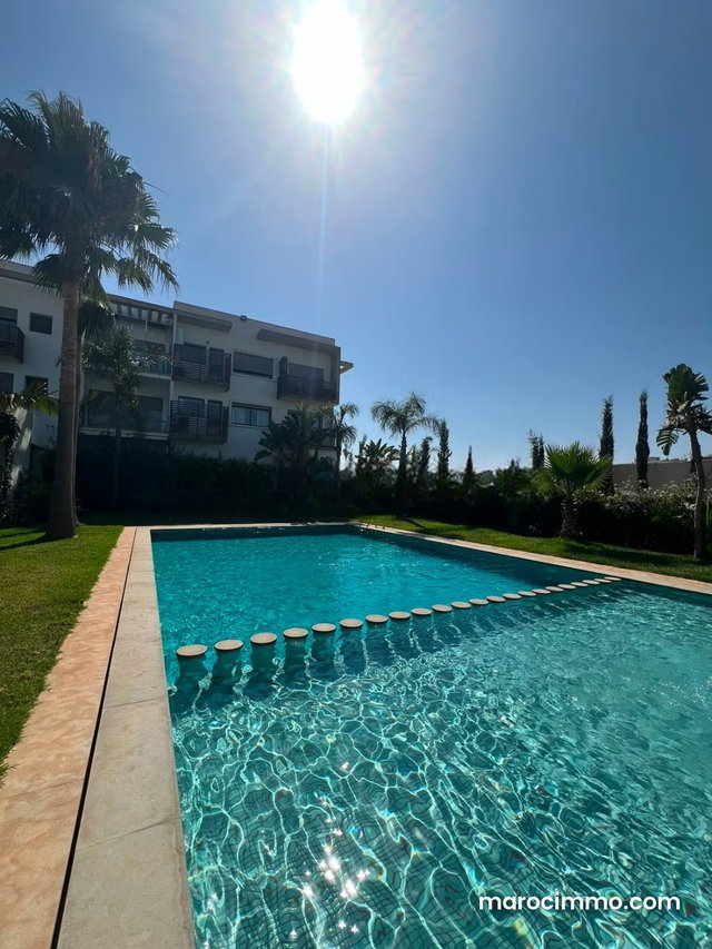Apartment for Rent in Menzah. 3 Bedrooms. Pool and Air Conditioned — 2